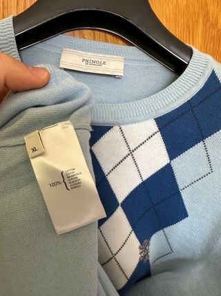 Jersey fino de rombos azul y blanco