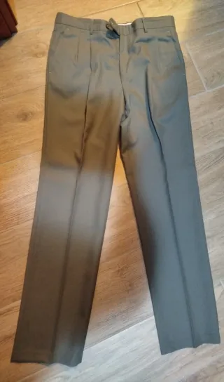 Completo elegante da uomo.pet ufficio o per cerimo