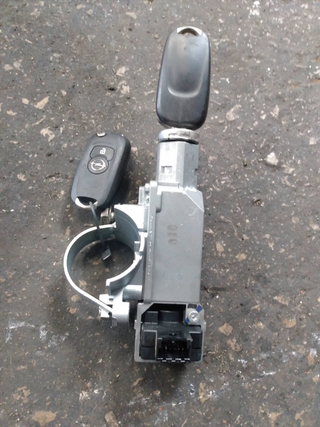 CONMUTADOR DE ARRANQUE OPEL ASTRA J LIM. (12.