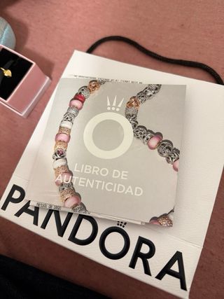 Charm Pandora Dorado