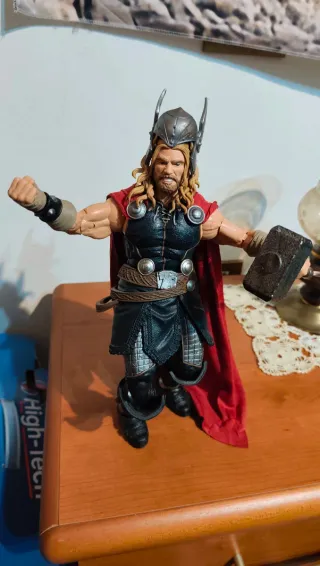 Action Figure Thor