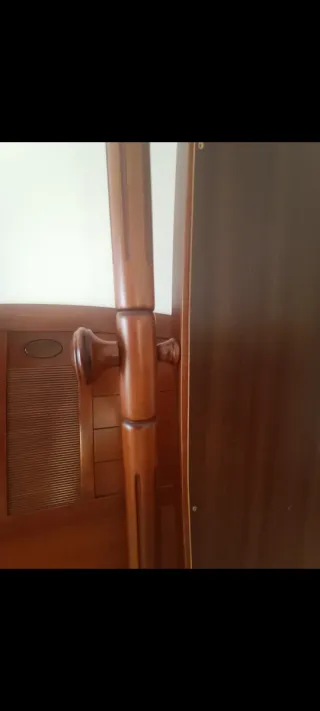 Espejo de pie madera maciza oscilante .