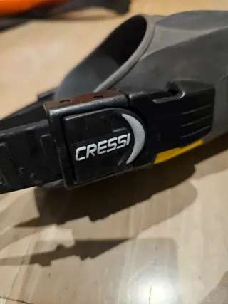 Aletas de buceo Cressi amarillas