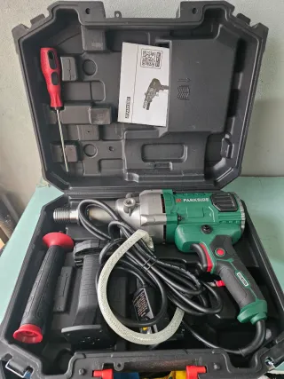 Máquina de perfuração caroteadora Parkside PKBM