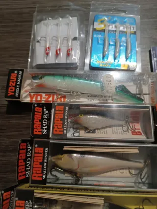 Lote señuelos pesca Rapala y Raglou