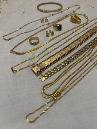 Lote bisutería antigua dorada