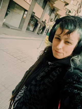 Cuidadora de mascotas. Recados.