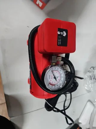 Mini compresor Einhell CC-AC 12V