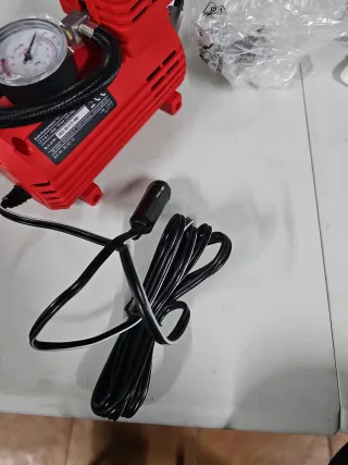 Mini compresor Einhell CC-AC 12V