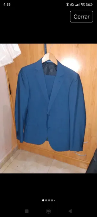 Traje azul Roberto Torreta