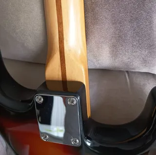 Fender Stratocaster Zurda MIM Sunburst