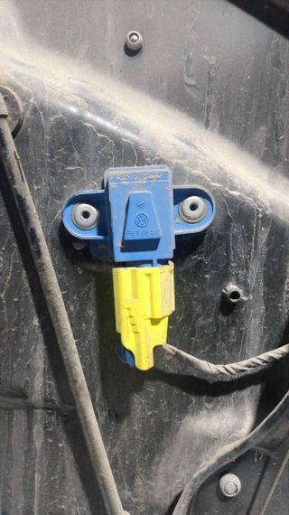 ELEVALUNAS DELANTERO IZQUIERDO VOLKSWAGEN PAS