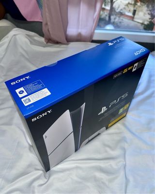 Precintada: PS5 Digital + Mando