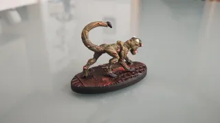 Miniatura de monstruo mutante