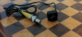 Cámara espía miniatura con cable BNC