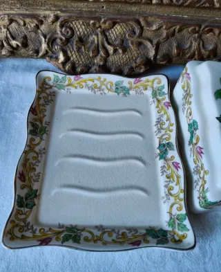 Tazza in porcellana decorata