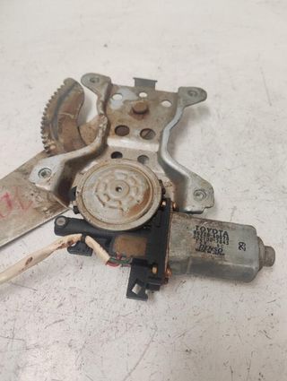 Elevalunas tras der toyota 8572060070 land 217800