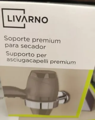 Accessori da bagno argentati
