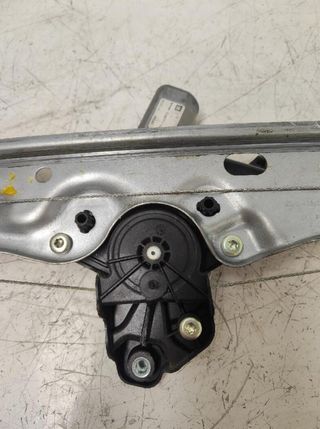 Elevalunas tras izq opel 273573 13406677 astra k