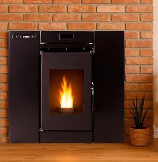 Estufa de Pellets insert8 Kw  Insertable VIC1020