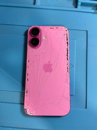 Reparación cambio cristal trasero iphone