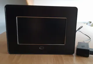 Cornice digitale Majestic