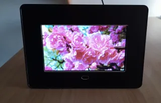 Cornice digitale Majestic