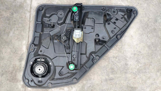 ELEVALUNAS TRASERO IZQUIERDO MERCEDES-BENZ CLASE