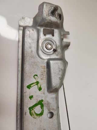 242119 9816401480 elevalunas tras der peugeot 2008