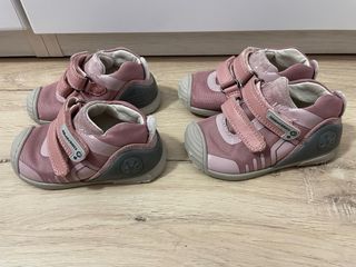 Zapatos niña Biomecanic rosa