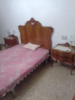 Dormitorio completo.