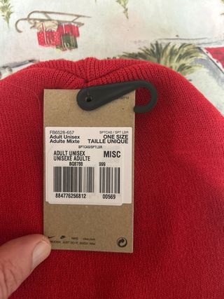 Berretto Nike Lana Unisex Taglia Unica Rosso