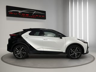 TOYOTA CHR Business Plugin Hybrid 220