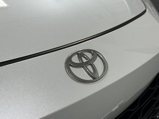 TOYOTA CHR Business Plugin Hybrid 220