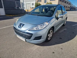 Peugeot 207 2010