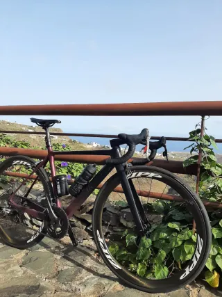 Bicicleta de carretera carbono