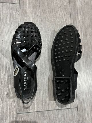 Sandalias cangrejeras MARYPAZ negras talla 37