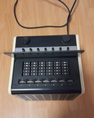 Radio cubo Mivar R571 vintage anni 70