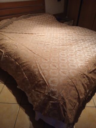 Copriletto vintage anni '60 tessuto broccato