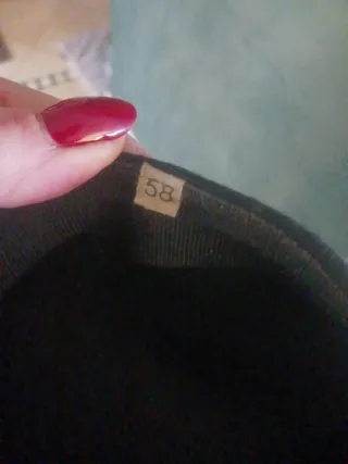 Coppola lana uomo unisex nera