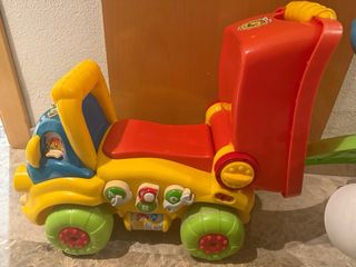 Correpasillos y andador infantil con actividades