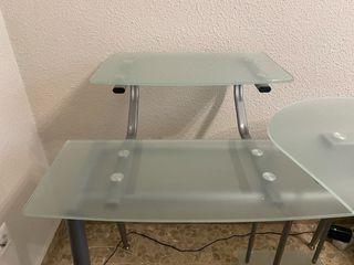 Mesa escritorio cristal y metal