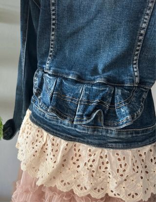 Cazadora vaquera mujer tira bordada