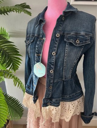 Cazadora vaquera mujer tira bordada