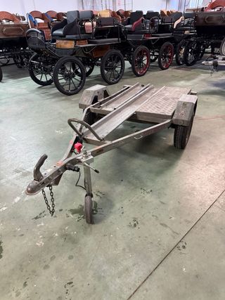 EN VENTA Remolque galvanizado para una moto