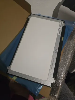 Pantalla 15.6 Full HD 30 Pines Portátil