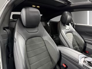 Mercedes-Benz Clase C220 COUPE