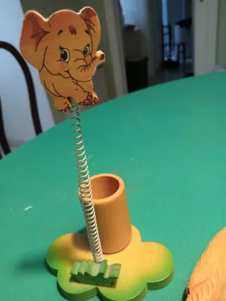 Set scrivania con animali in legno