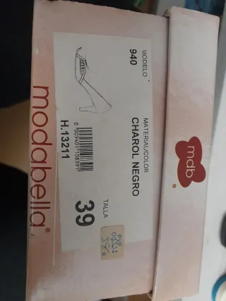 Zapatos de tacón Modabella negros