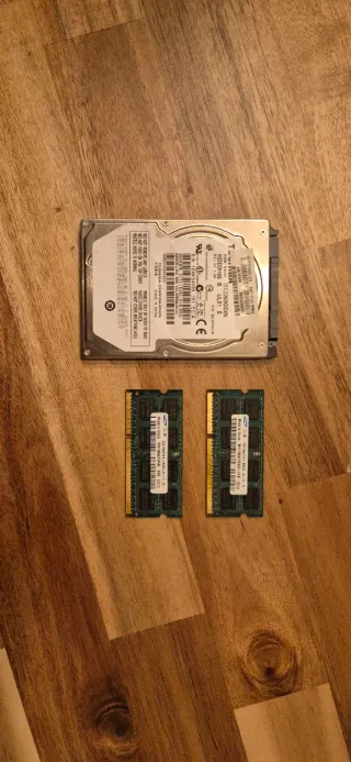 Portátil Toshiba Satellite A500-1hm 16